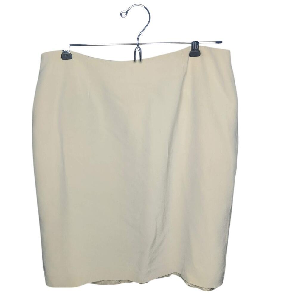 Andrea Viccaro 100% Silk Mini Skirt Cream Off White Minimalist Classic
